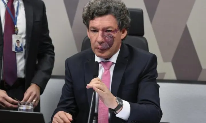 Comissão adia votação da MP que isenta taxa das blusinhas para esta terça
