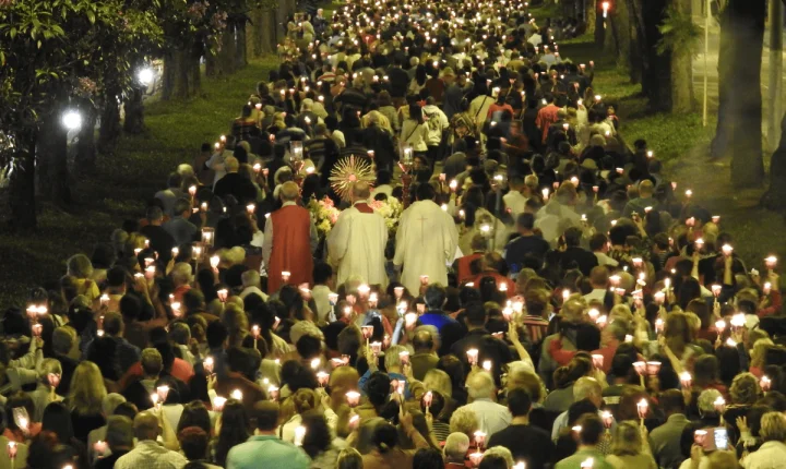 Corpus Christi: Veja as ruas interditadas e as mudanças em linhas de ônibus em Juiz de Fora nesta quinta-feira