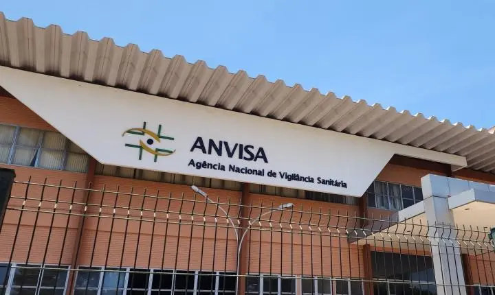 Anvisa proíbe fabricação e comercialização de cosméticos sem registro