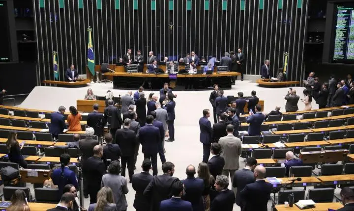 Bancada feminina bate recorde histórico no Congresso Nacional