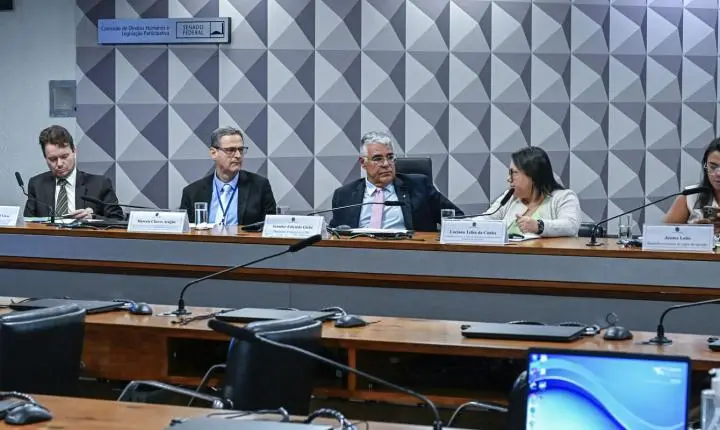 Defensores públicos clamam por regras mais rigorosas na publicidade de apostas online