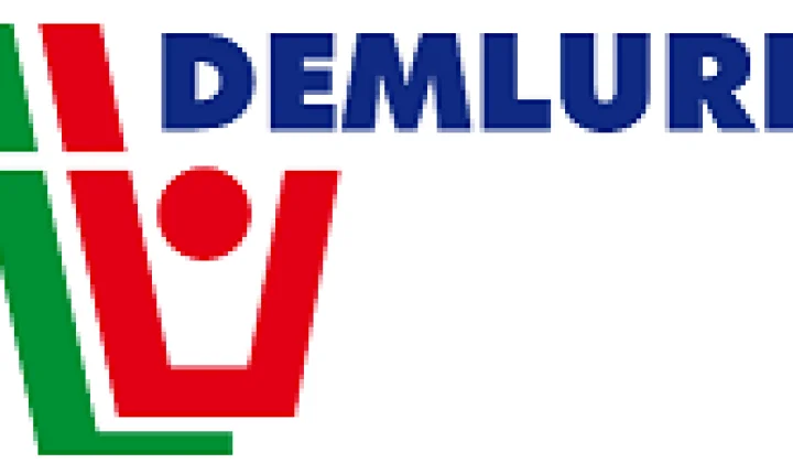 Demlurb realiza ação para orientar o descarte correto de resíduos na Praça do Cruzeiro