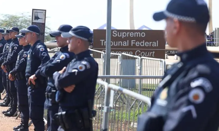Flávio dino cuestiona ato de edson fachin no supremo tribunal federal