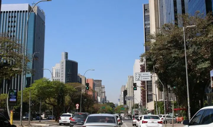 Economistas defendem tributação dos ricos no lugar de corte em gastos sociais