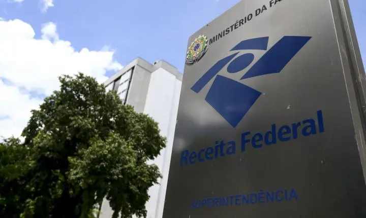 Emissão de notas fiscais com IBS e CBS passa a ter novas regras nesta segunda