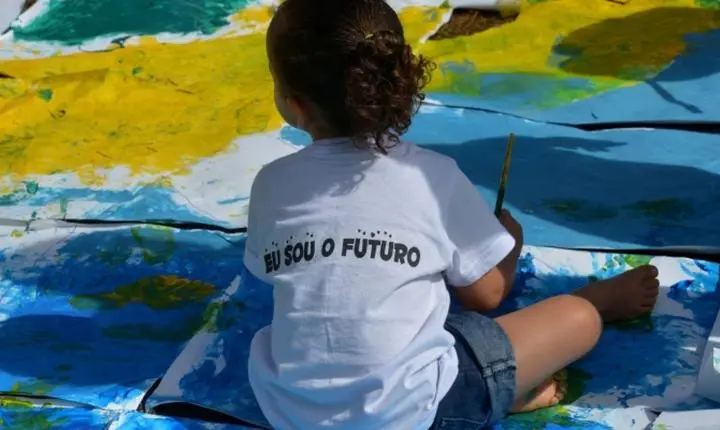 Agenda 227 entrega propostas de proteção para crianças e adolescentes