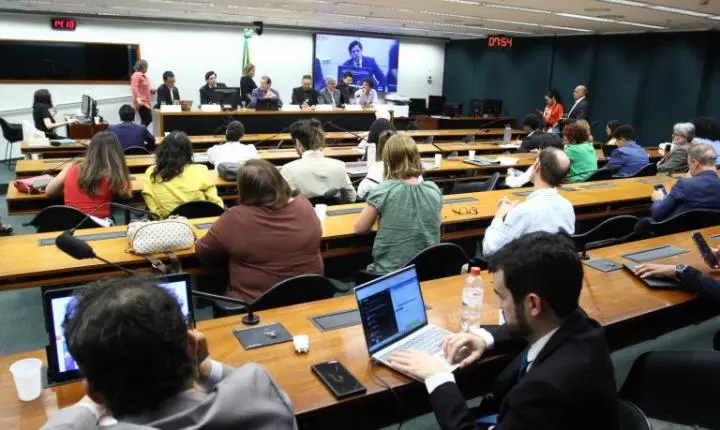 Especialistas propõem banimento total do mercúrio para combater crise ambiental e de saúde na Amazônia