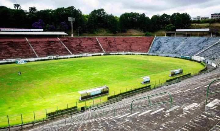 Estádio Mário Helênio recebe rodada do Campeonato Mineiro de Futebol em Juiz de Fora