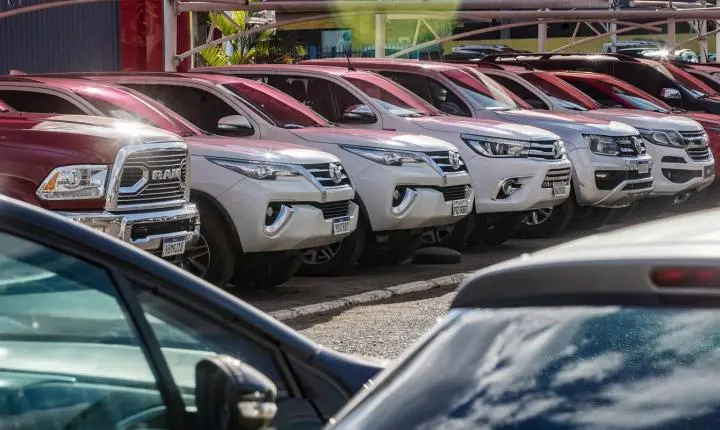 Fenabrave aponta crescimento de 16,01% nos emplacamentos de veículos no primeiro semestre