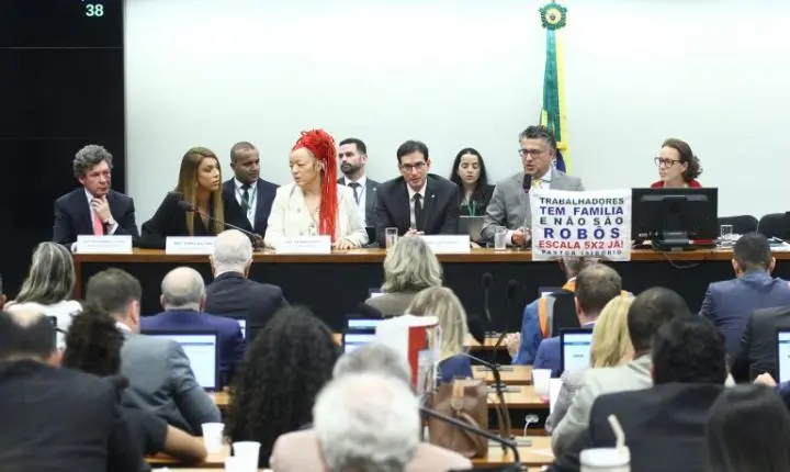 Câmara dos Deputados: relator propõe fim da escala 6x1 e jornada de 40 horas semanais
