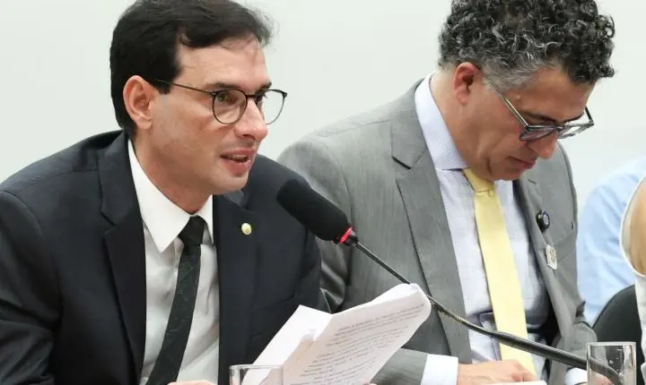 Relator da PEC 221/19 propõe fim da escala 6x1 com repouso semanal prioritário aos domingos