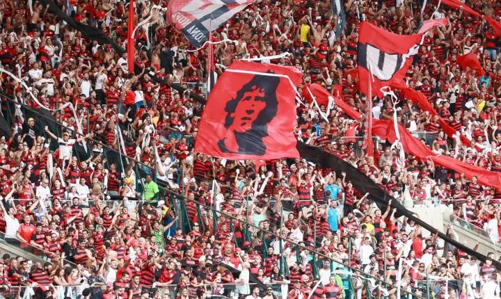 Flamengo cede empate ao Santos com dois pênaltis de Neymar e Palmeiras bate o Bahia para colar na liderança