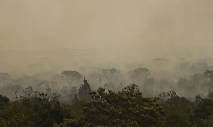 Força Nacional do SUS reforça atendimento no Amazonas contra fumaça