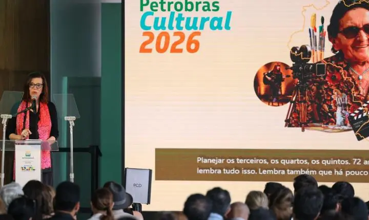 Petrobras indica queda no preço da gasolina, alinhada aos valores internacionais