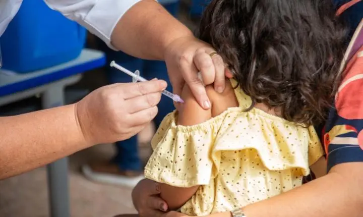 Governo de Minas Gerais inicia Campanha de Multivacinação 2026 para crianças e adolescentes