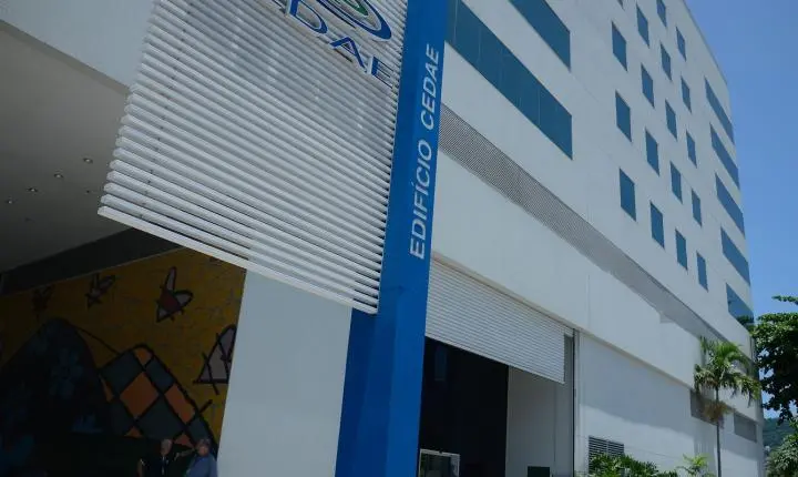 Governo do RJ aponta desvios de R$ 400 milhões na Cedae Saúde