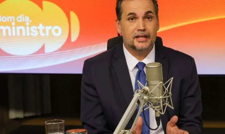 Governo brasileiro utilizou receitas extraordinárias para conter o preço dos combustíveis