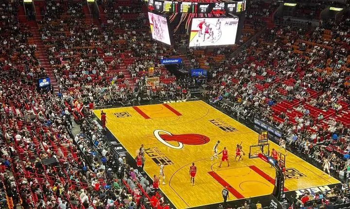 Grizzlies seguem invictos, Pelicans vencem a primeira e Hawks batem Cavaliers em noite curta na NBA