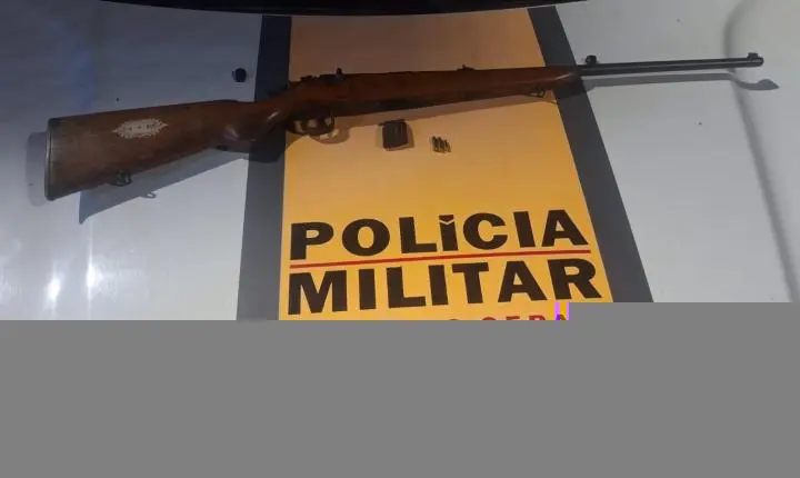 Idoso é preso com rifle e munições durante fiscalização na MGC-393