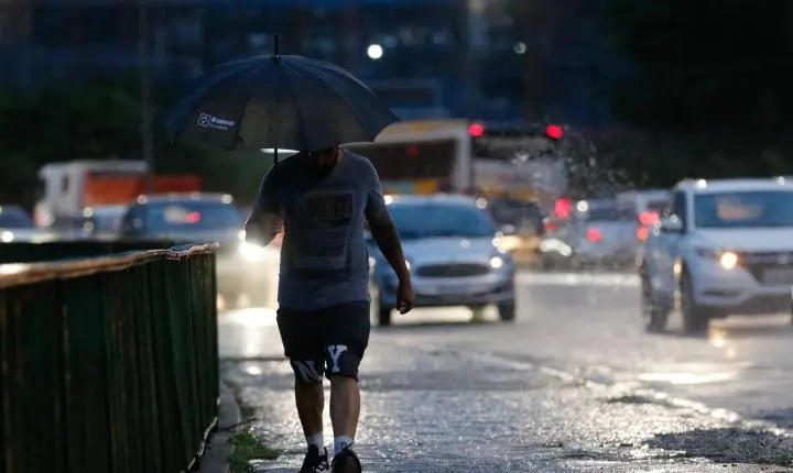 Inmet prevê final de semana com chuvas nas regiões Sul e Sudeste do Brasil