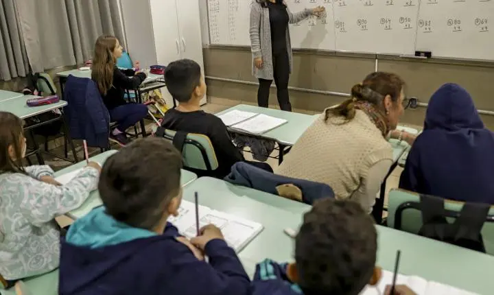 Inscrições para formação de professores de matemática do MEC e UFC encerram-se em 15 de maio