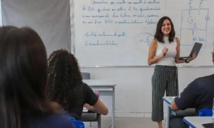 Governo de Minas homologa resultados do concurso da Educação com quase 14 mil vagas