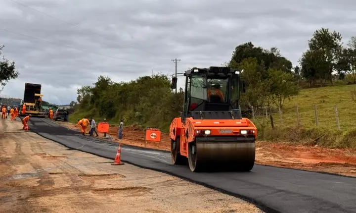 Investimentos de R$ 15 milhões ampliam segurança e modernizam rodovias no Sul de Minas Gerais