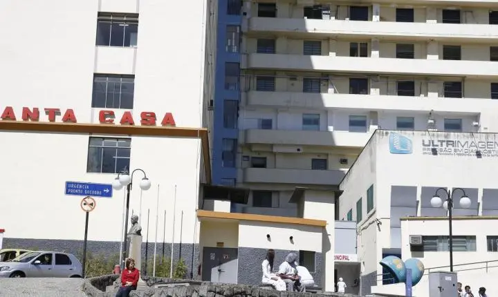 Nova lei autoriza o uso do FGTS em hospitais filantrópicos do SUS até 2030