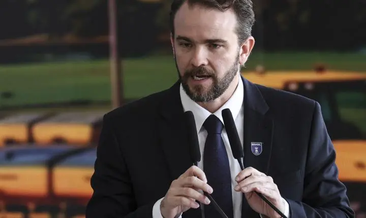 Dario Durigan alerta para risco político na implementação da reforma tributária