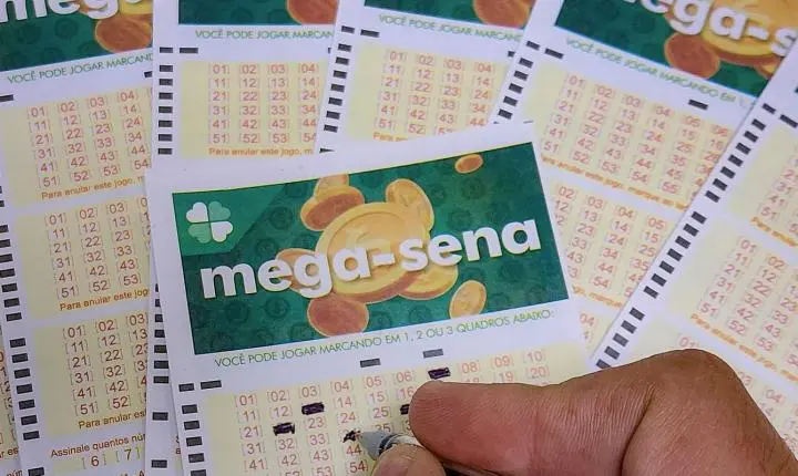 Mega-sena acumula para R$ 300 milhões após ninguém acertar as seis dezenas