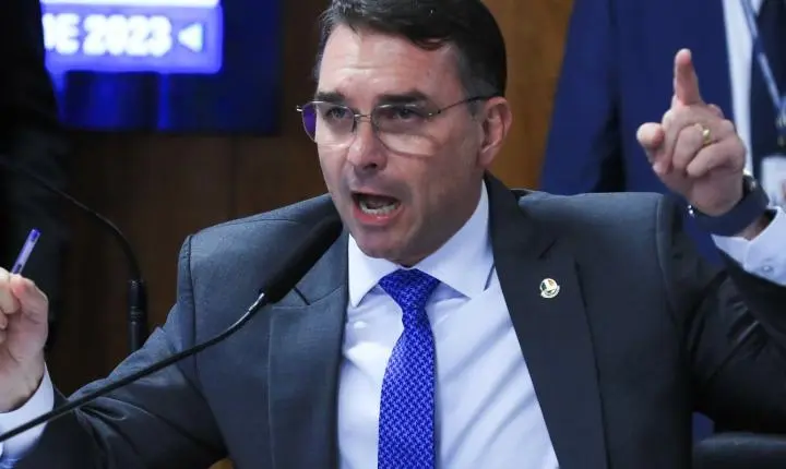 Missão pede ao TSE investigação sobre filiação falsa de Flávio ao partido