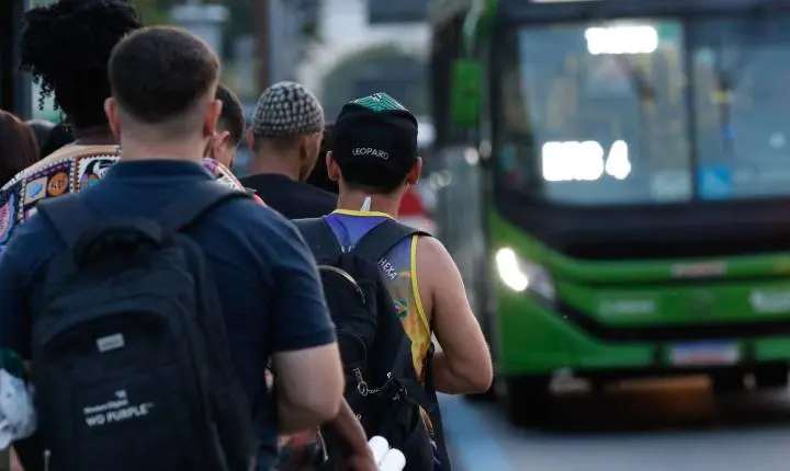 Greve de motoristas de ônibus paralisa o Rio de Janeiro a partir desta segunda-feira