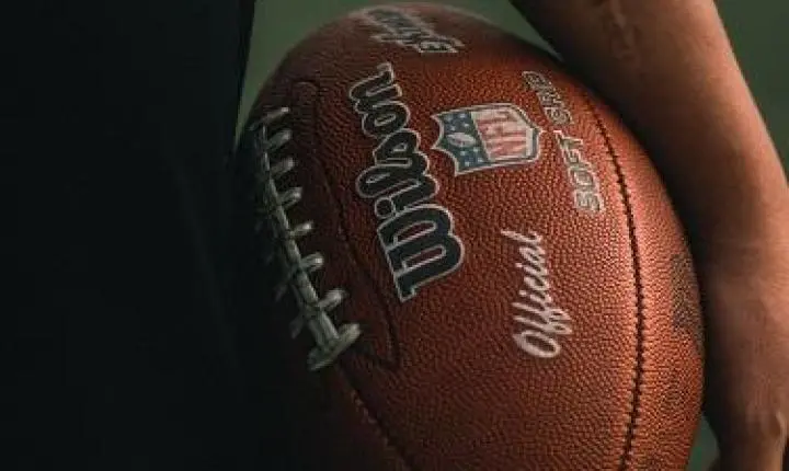 NFL tem domingo de jogos equilibrados, invictos e novas lesões na Week 3