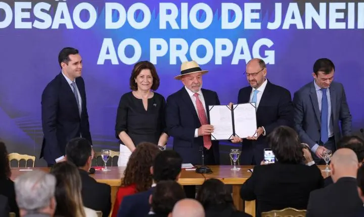 O Rio de Janeiro reduz sua dívida em R$ 40 bilhões com novo acordo federal