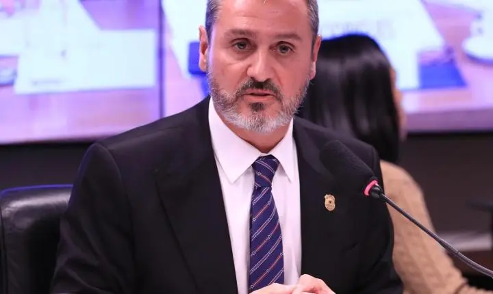 Partido Novo pediu prisão preventiva de Andrei com base em mensagens de Vorcaro