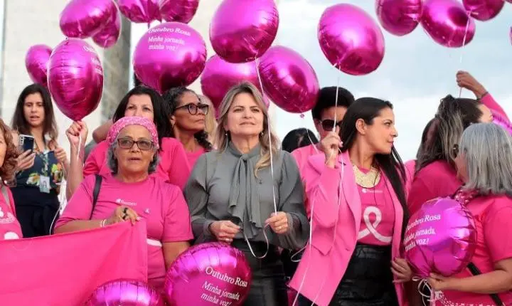 Outubro Rosa: deputada Flávia Morais reforça necessidade de diagnóstico precoce