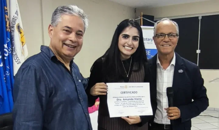Outubro Rosa: mastologista alerta para importância do diagnóstico precoce e do acolhimento a pacientes com câncer de mama