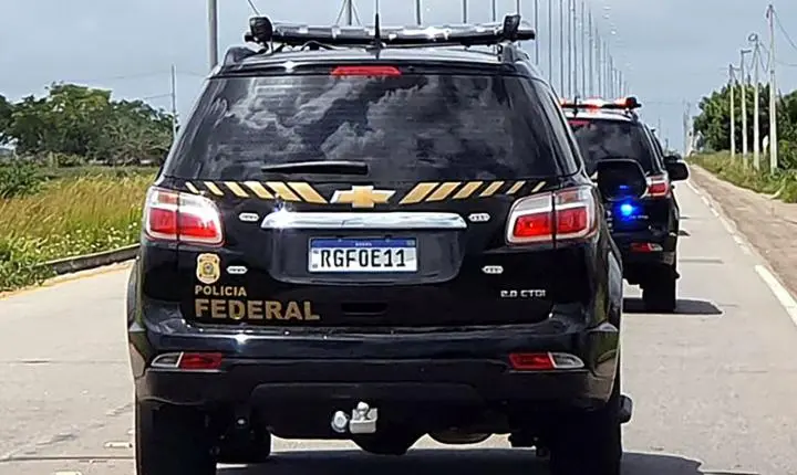 Polícia Federal desarticula rede de tráfico internacional em Santa Catarina