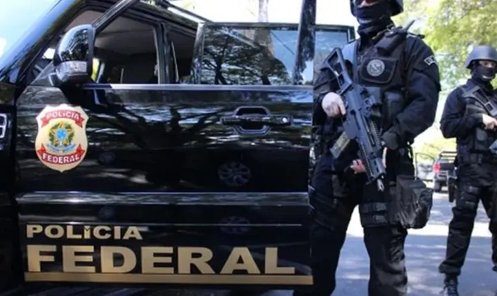 Polícia Federal deflagra operação contra tráfico internacional de drogas em rotas marítimas