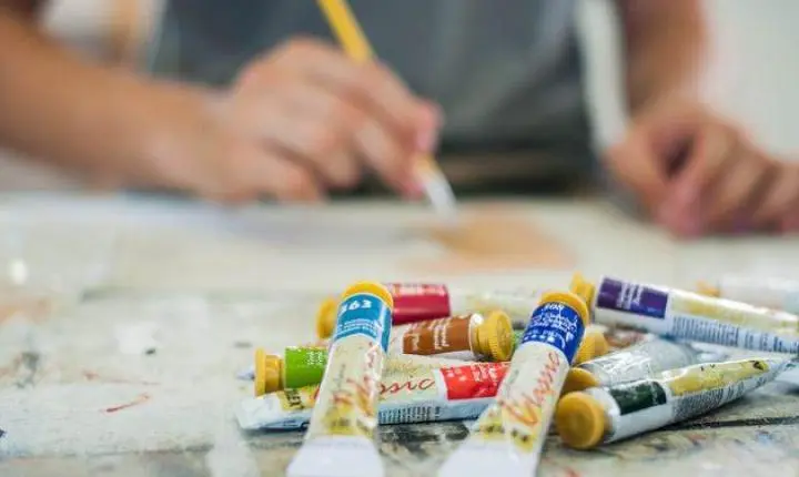 Pibiart 2026-2027: UFJF abre inscrições para 101 bolsas de iniciação artística e cultural