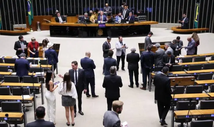 Câmara dos Deputados analisa acordo de cooperação espacial entre Brasil e Venezuela