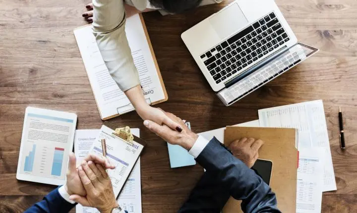 Por que informação confiável virou um dos ativos mais valiosos dos negócios