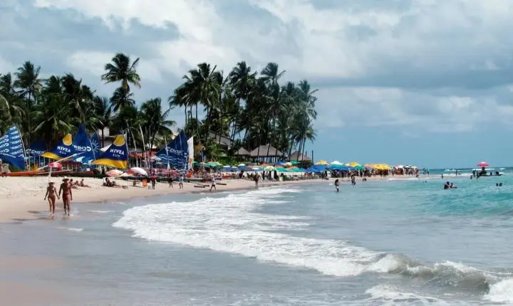 Porto de Galinhas: natureza exuberante e experiências únicas no litoral pernambucano