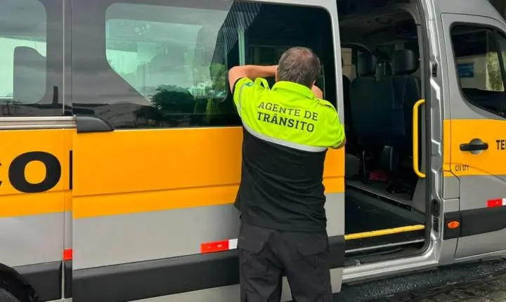 Prefeitura de Juiz de Fora inicia vistoria semestral de veículos de transporte escolar