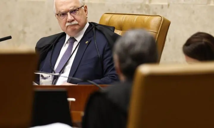 Fachin afirma que resposta à crise no STF seguirá estritamente a legalidade