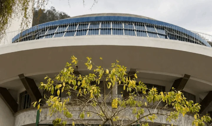 Projeto “Caminhando pela História” destaca arquitetura e cultura em visitas guiadas