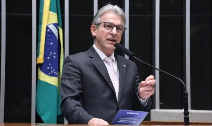 Projeto de lei propõe fim do limite da Lei da Usura para juros de fundos de pensão