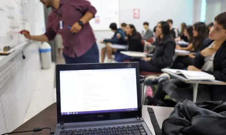Inscrição no Prouni: prazo para entrega de documentos termina nesta sexta