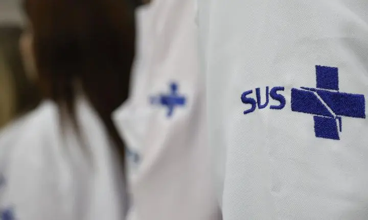 MEC publica novas regras para residência em área profissional da saúde