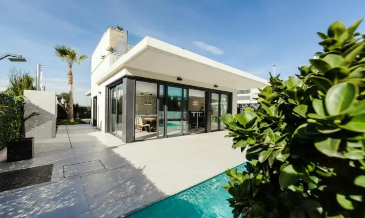 Quais garantias a imobiliária costuma aceitar para alugar uma casa
